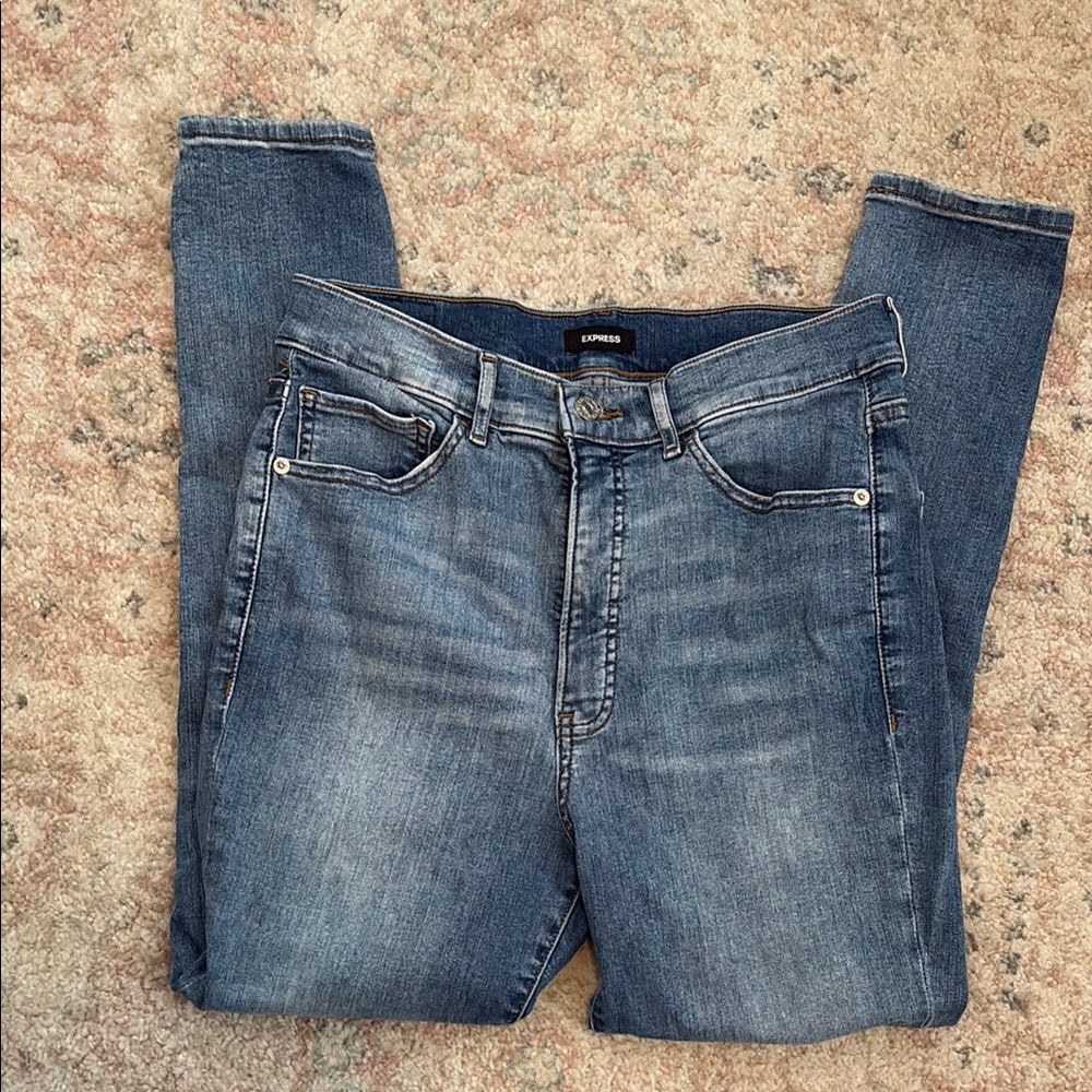 Express Blue Jeans with Classic Wash and Subtle Fading